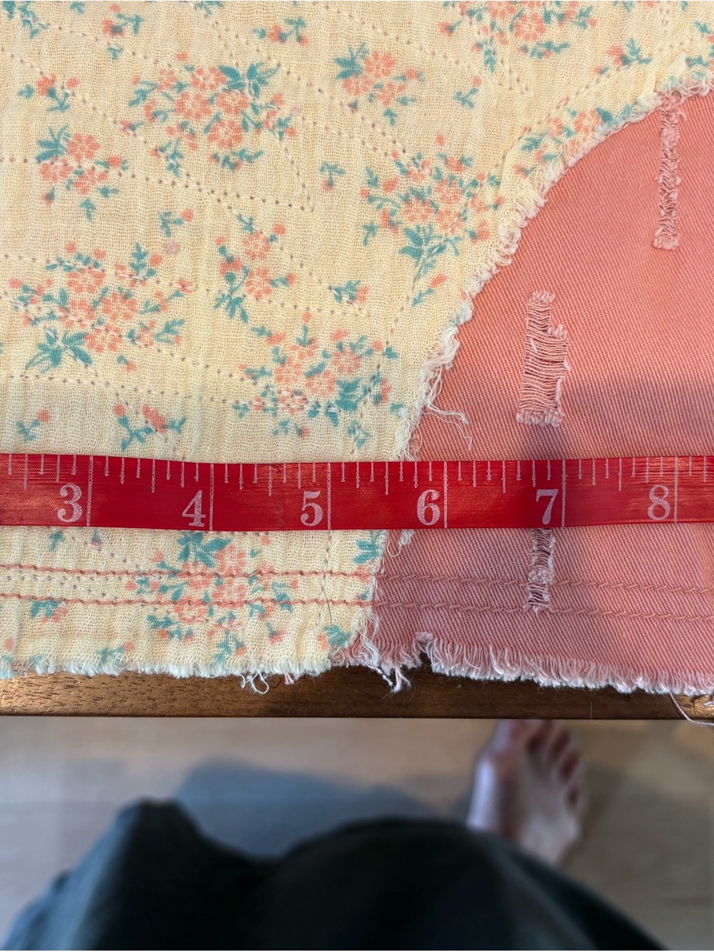 POL Distressed Pink party pants - Picture 6 of 9
